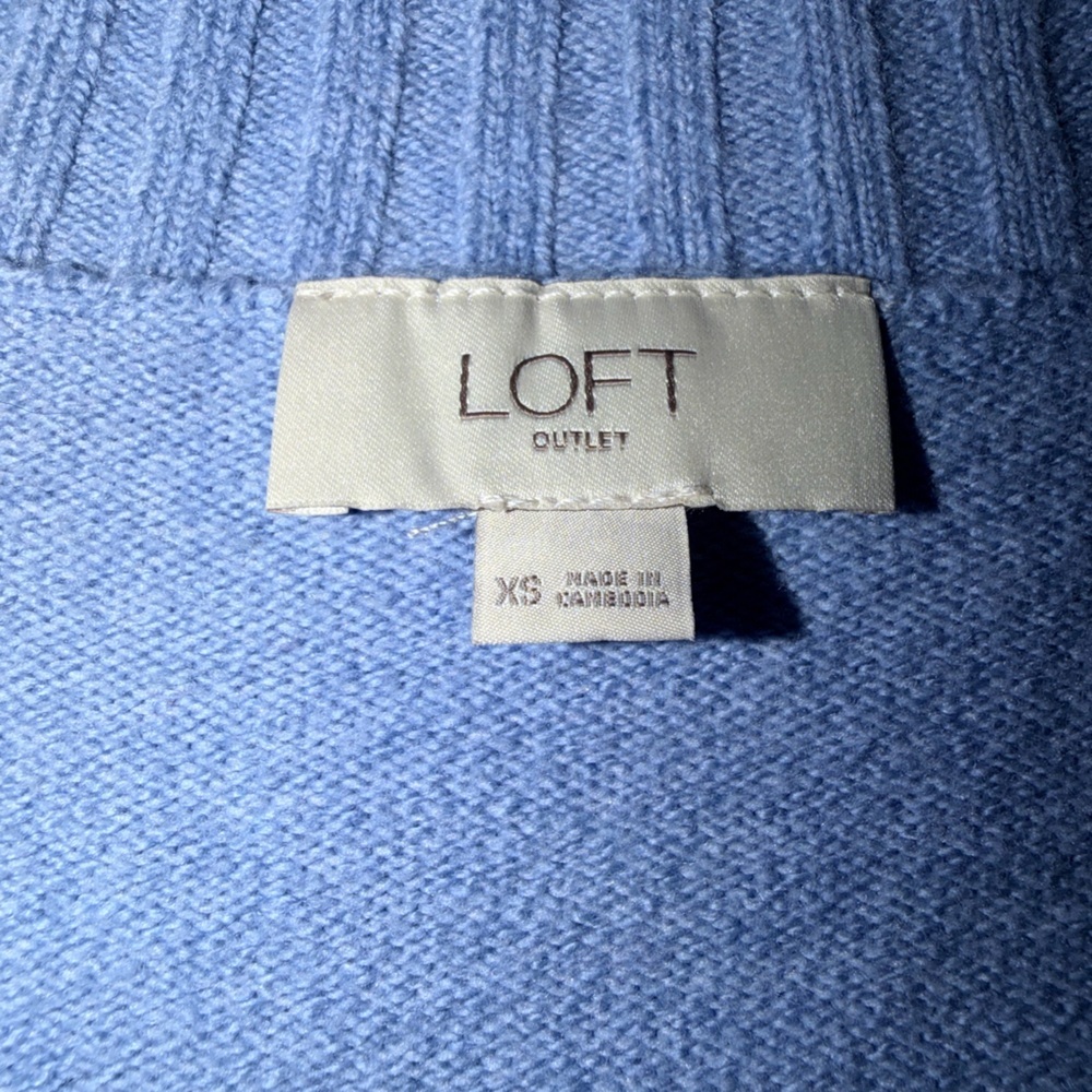 LOFT Light Blue V-Neck Sweater - Picture 3 of 8